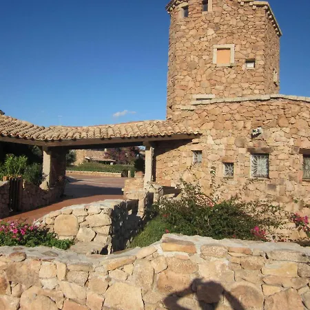 Vakantiehuis A - Villaggio Punta Volpe - Iun S5393